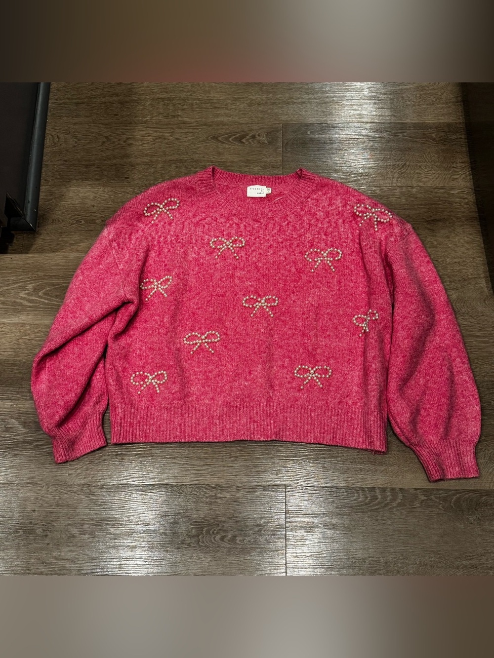 Pearl Bow Crewneck Sweater in Bright Pink